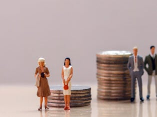 Half of UK companies report an increase in gender pay gap